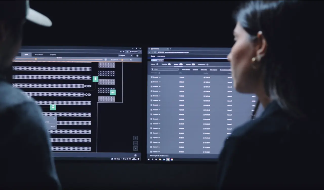 Utilisateur consultant FleetController Logisnext pour le suivi et l'analyse des données de flotte.