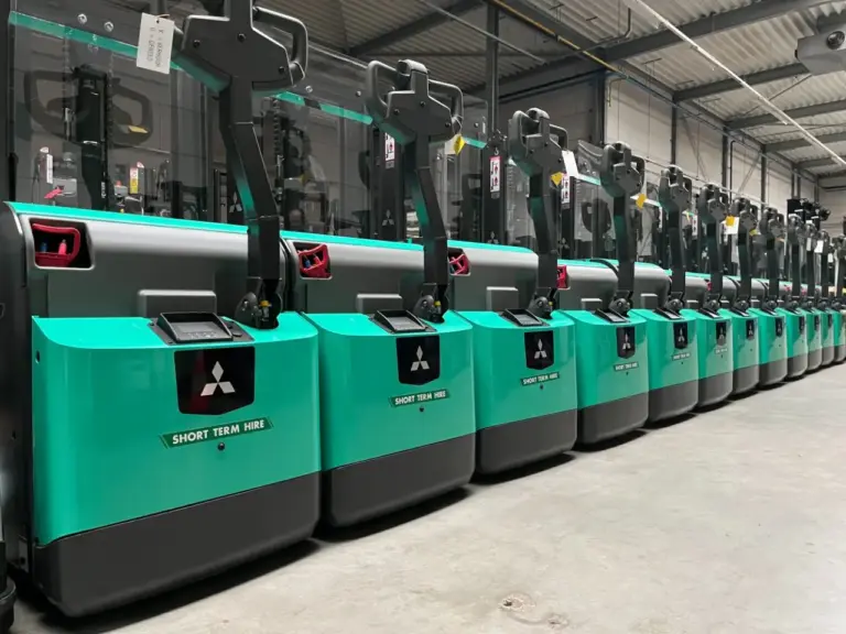 alignement de transpalettes en location courte durée
